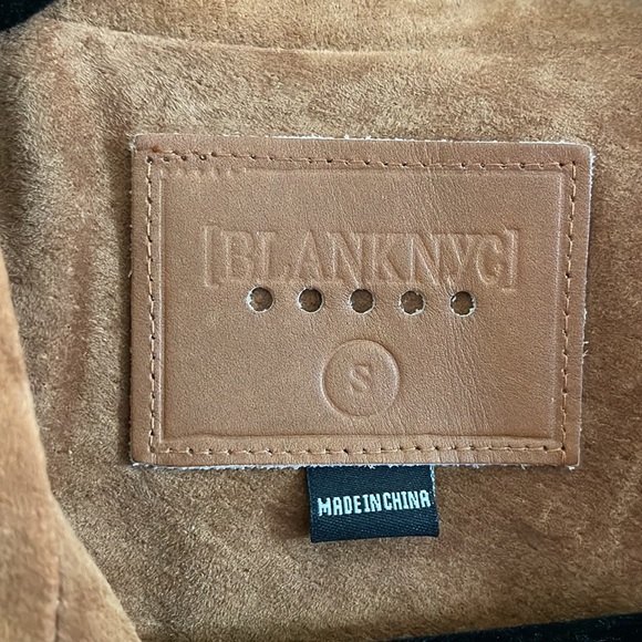 BLANKNYC Women's Cropped Suede Leather Motorcycle Jacket, Light Brown, Size S - Picture 4 of 11